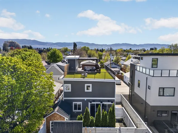 955 Coronation Ave, Kelowna, BC V1Y 7A5