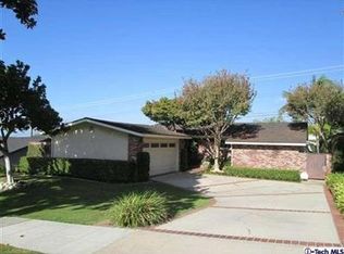 1415 Daveric Dr, Pasadena, CA 91107