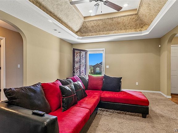 3rd image of 338 Old Bridge Rd