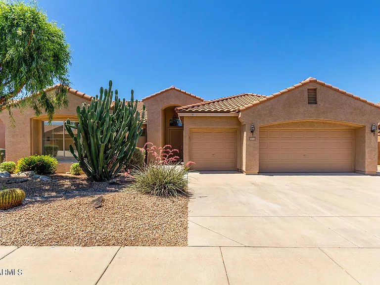 4327 E Sands Dr — Photo 1