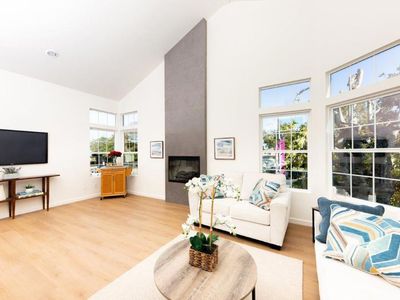 11829 Gateway Blvd APT 2, Los Angeles, CA, 90064