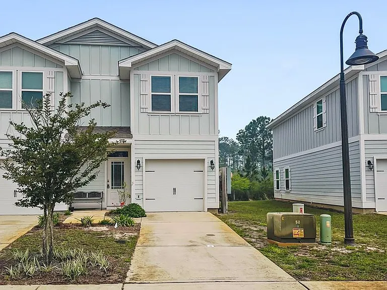 25 Crossing Ln #D — Photo 18