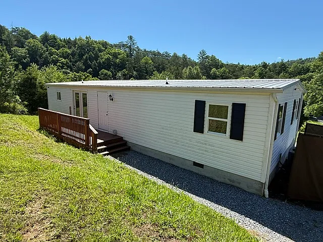 1501 Dockery Hollow Rd — Photo 6