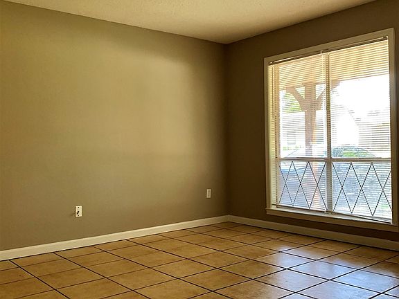 4th image of 3306 Kristy Dr