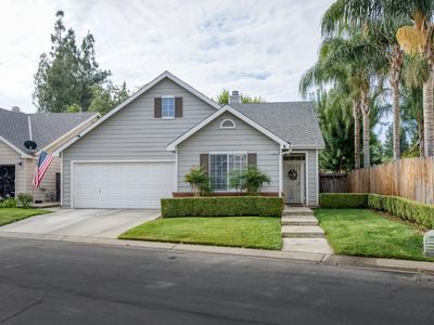 1017 E Monticello Cir, Fresno, CA, 93720