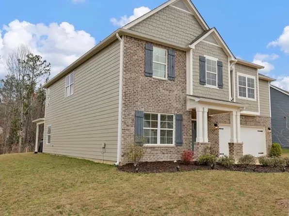 1105 Merion Dr, Calera, AL 35040