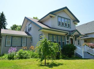 3307 W Kilbourn Ave, Milwaukee, WI 53208