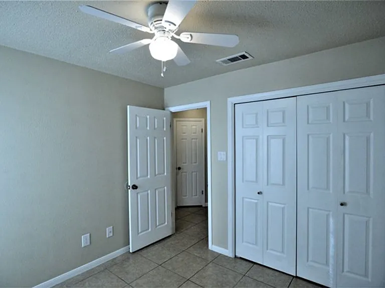 2503 Lain Dr — Photo 14