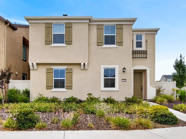 2048 Brave Hawk Loop, Roseville, CA 95747