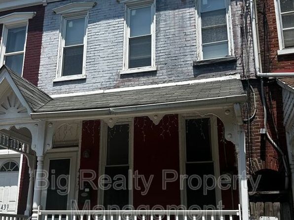 441 Walnut St