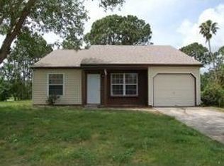 290 Salmon Dr NE, Palm Bay, FL 32907