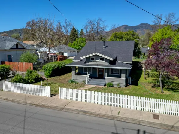 409 N Oregon St, Yreka, CA 96097