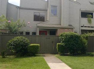 1523 Prairie Grove Dr, Houston, TX 77077