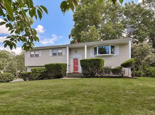 48 Tilghman Dr, Wayne, NJ 07470