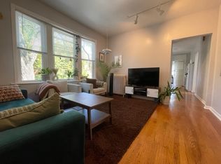 3921 W Roscoe St UNIT 2E, Chicago, IL 60618