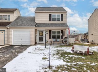 3021 Milky Way Rd, Dover, PA 17315