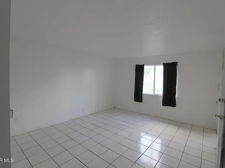 5200 Carousel Dr #2 — Photo 15