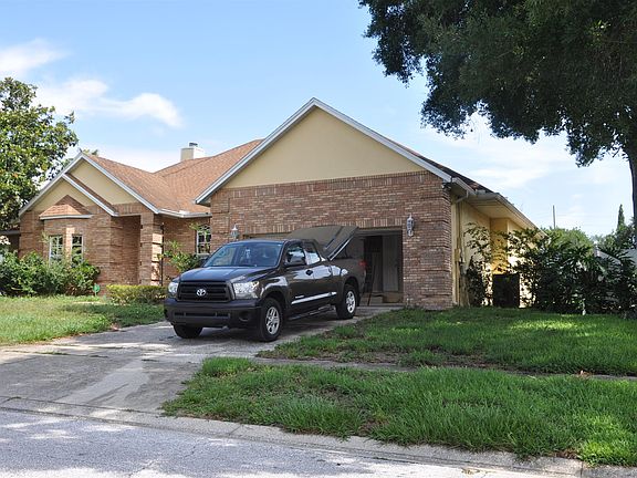 4th image of 8531 White Rose Dr