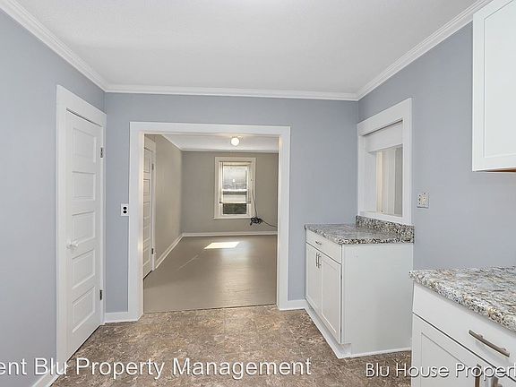 4th image of 259 Fuller Ave SE #1
