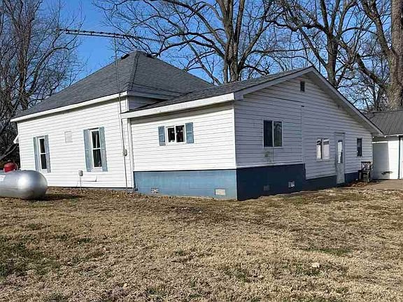 2nd image of 2067 S 4th St