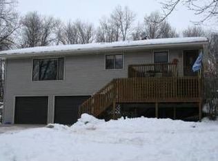 6316 5th St SW, Howard Lake, MN 55349