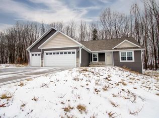 825 Stoneridge Dr, Mosinee, WI 54455