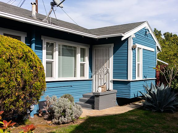 2nd image of 438 Bonito Ave #438