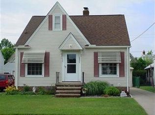 20471 Naumann Ave, Euclid, OH 44123