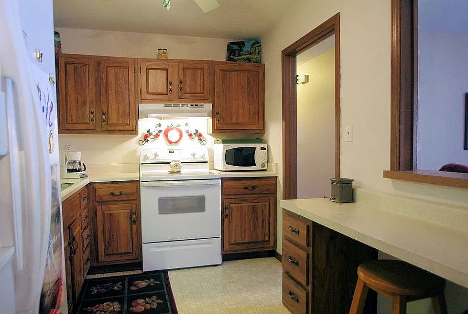 1st image of 7209 57th Ave APT 103A