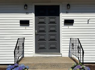 31-33 Atherton Rd, Foxboro, MA 02035