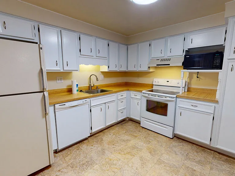 6103 Ronna Cir — Photo 8