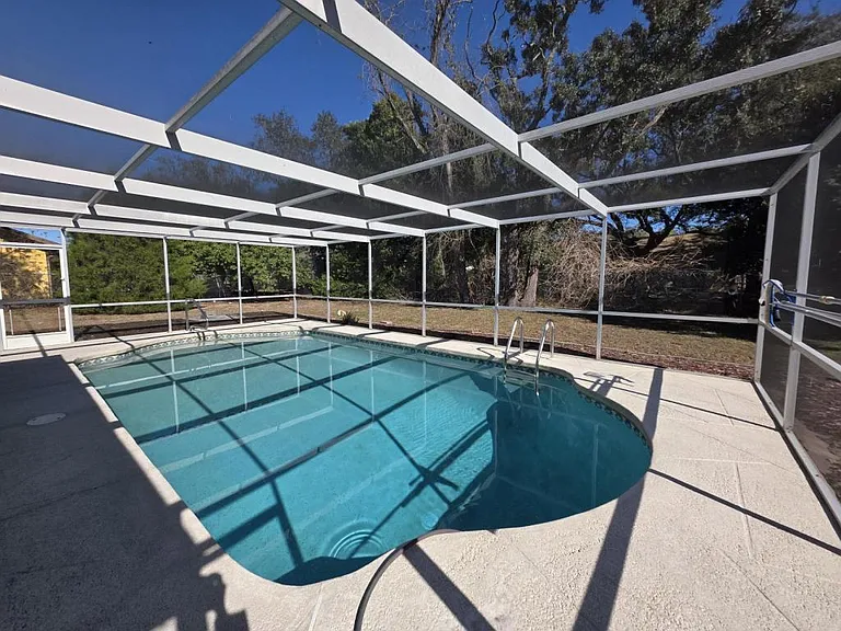 2052 Deltona Blvd — Photo 24