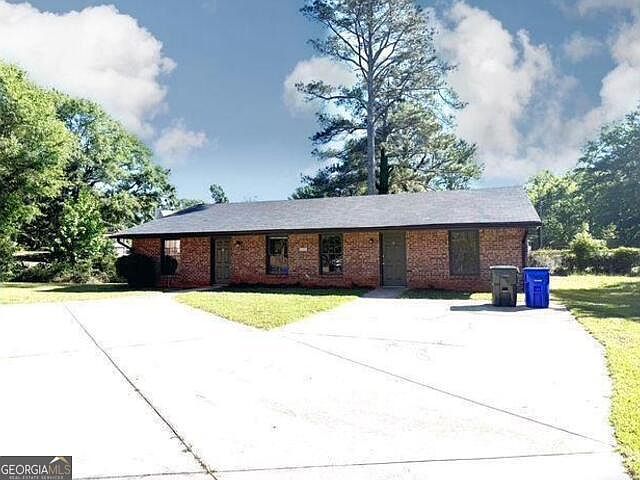 1st image of 1050 Chestnut Oak Ct NE #A & B
