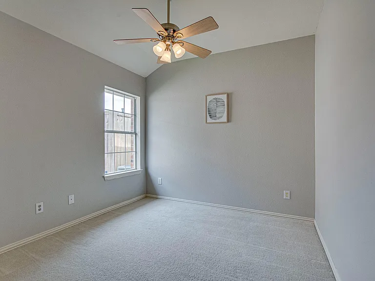 3501 Wind Flower Ln — Photo 17