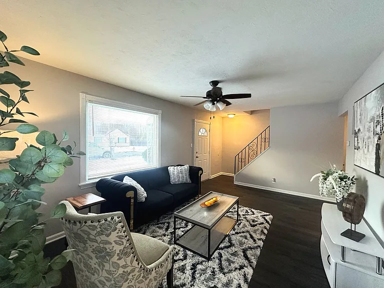 23220 Gay St — Photo 13