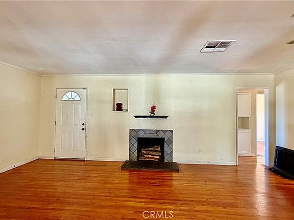 5th image of 1276 W 31st St