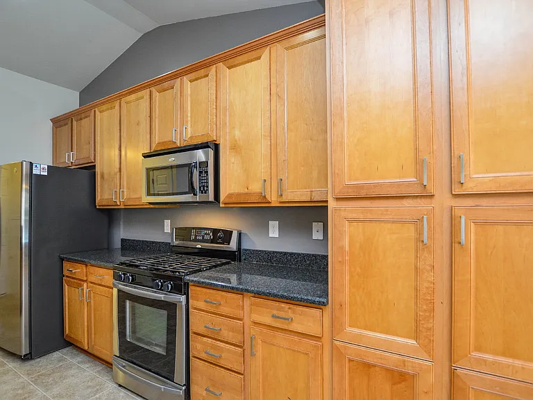 4212 Wiregrass Rd — Photo 7