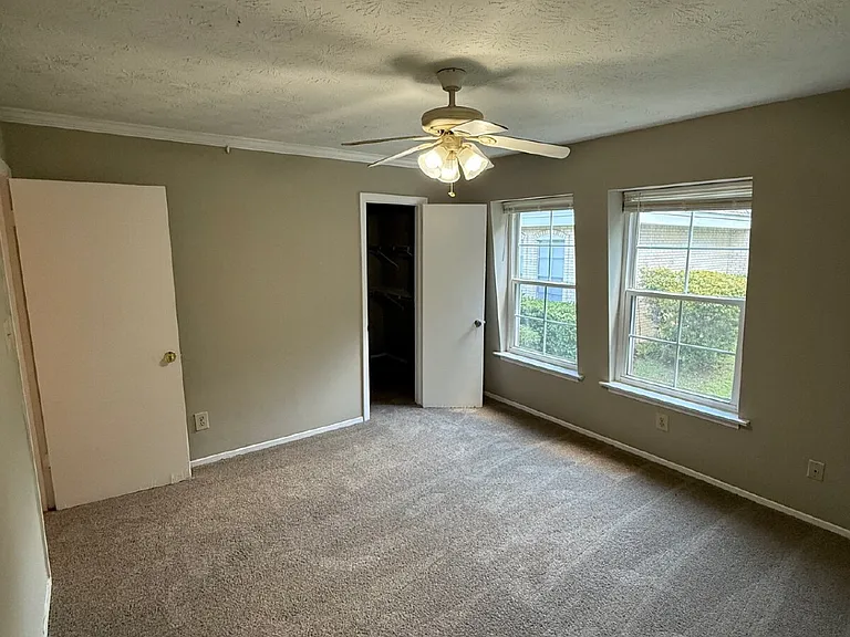 2020 Continental Ave #235 — Photo 11