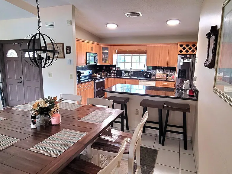 18600 SW 127th Pl — Photo 10