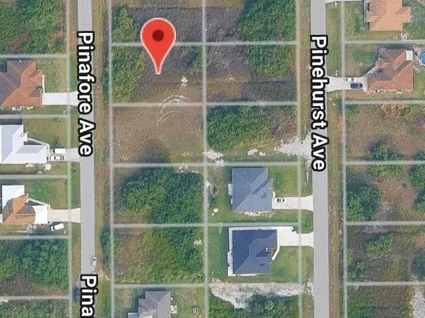 361 Pinafore Ave, Lehigh Acres, FL 33974