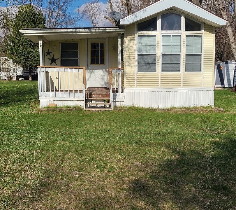 1st image of 24/80-81 Woodhaven Dr E