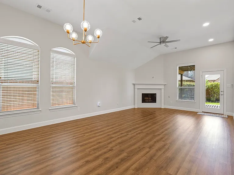 3628 Jockey Dr — Photo 14