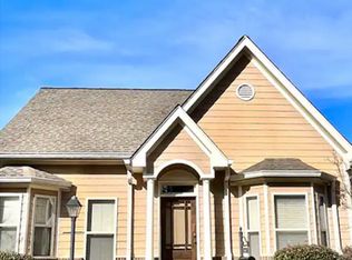 105 Falls Grove Dr, Oxford, MS 38655