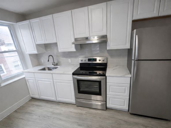 26 W Liberty St Floor 2