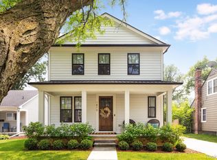 1870 Webster St, Birmingham, MI 48009