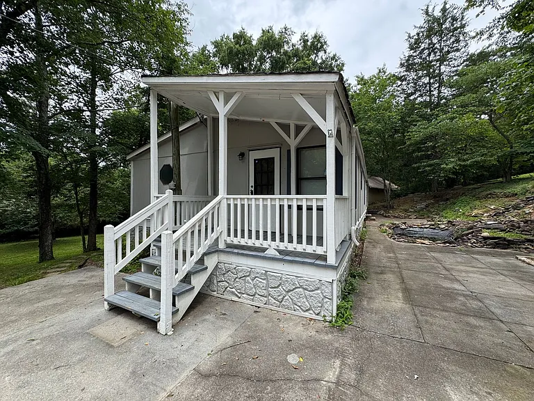 1140 Rome Rd SW — Photo 4