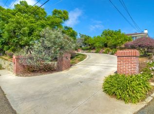 4246 Highland Dr, Carlsbad, CA 92008