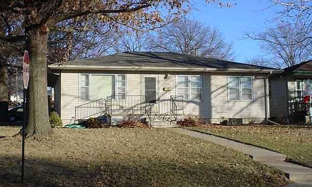 1316 N 8th St Beatrice NE 68310 Zillow