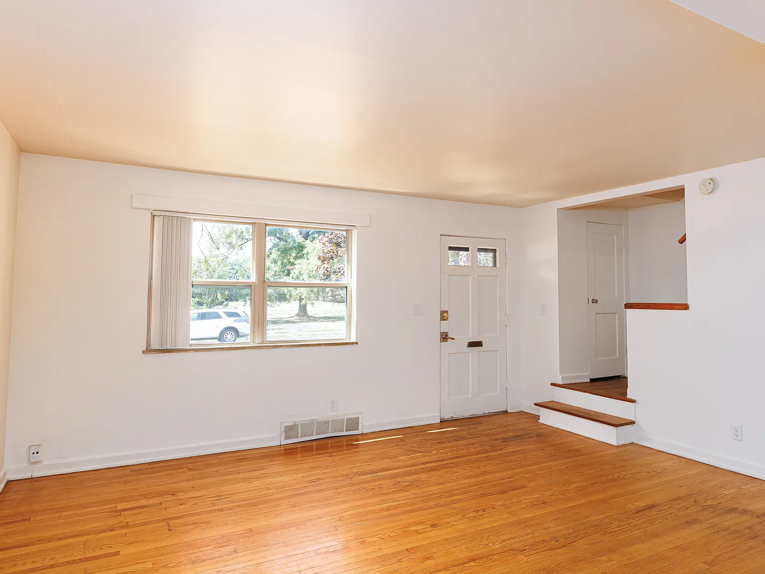 Amber Square Townhomes — Photo 2