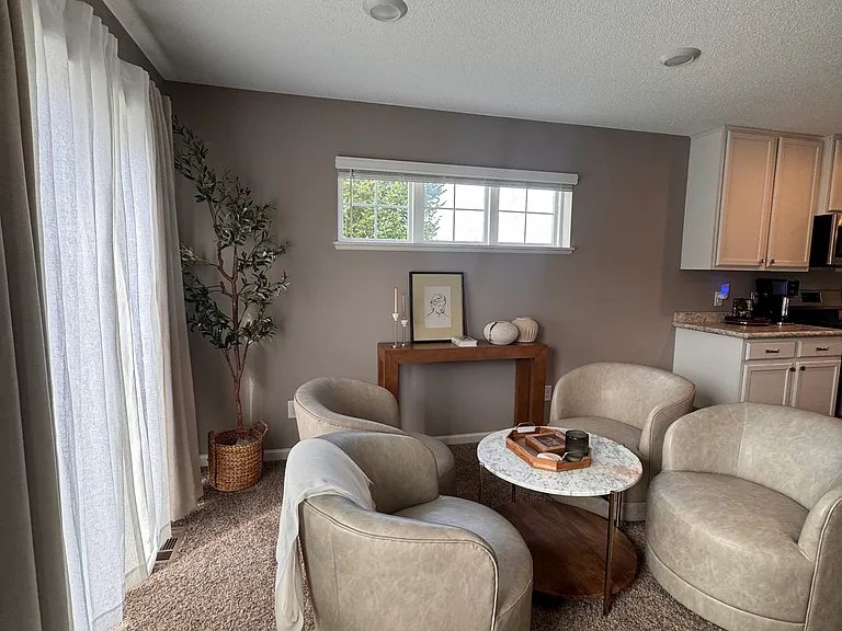 7561 Woods Edge Blvd — Photo 16